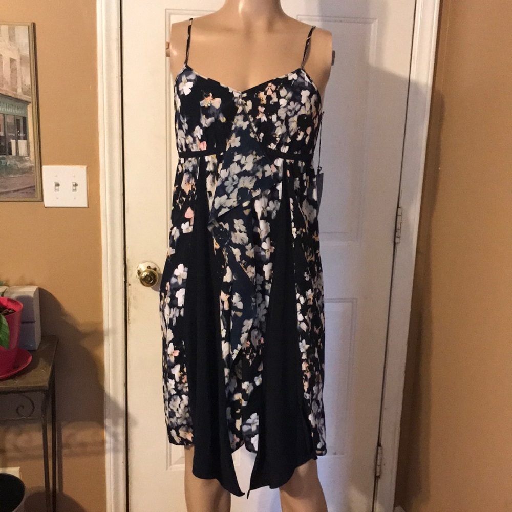 NWT Vera Wang dress